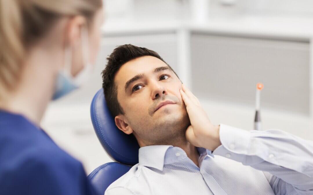 7 Reasons for Emergency Wisdom Tooth Removal